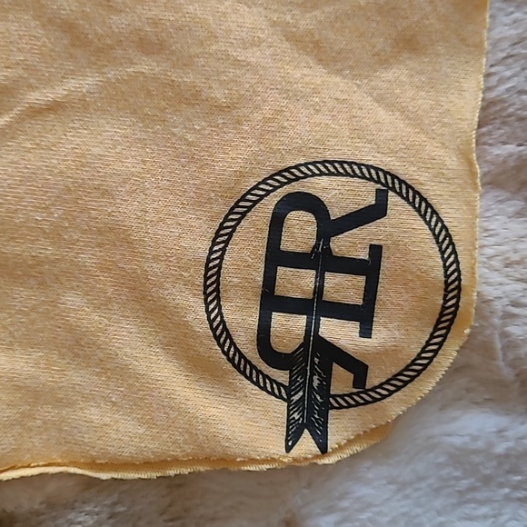 Spring Tank - Picture 4 of 7